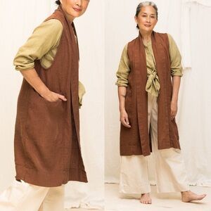 Elizabeth Suzann Clyde Vest in Midweight Linen in ‘Cedar’ Rust Color Large
